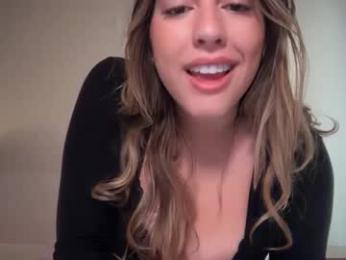 sieena — Chaturbate recorded stream screenshot (11 May 2025)