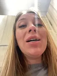 Sweet___Emily — Stripchat recorded stream image, 12.05.2025 16:30