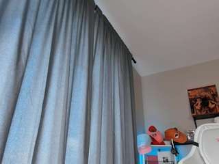 vi-jasen — Camsoda recorded stream image, 13.05.2025 04:30