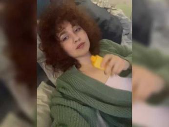 HoneyCherry — Bongacams recorded stream screenshot (15 May 2025)