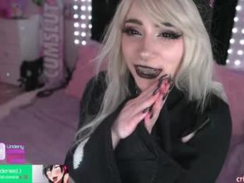 crimsonkitten — Chaturbate recorded stream image, 17.05.2025 04:20