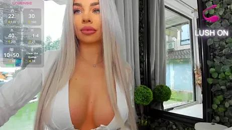 Russian_Ava — Stripchat recorded stream image, 17.05.2025 05:10