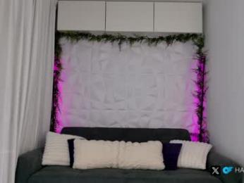 harliequinnx — Chaturbate recorded stream screenshot (17 May 2025)