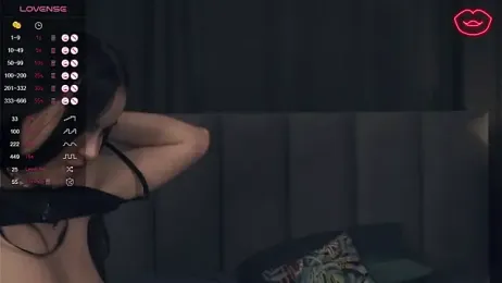 vivid_girls_vg — Stripchat recorded stream screenshot (08 Feb 2025)