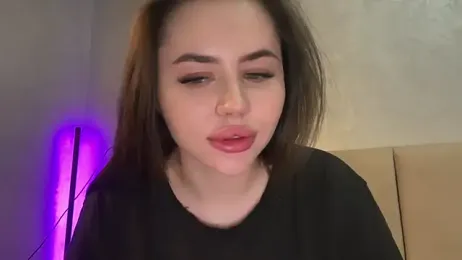 AlmaryKim — Stripchat recorded stream image, 17.05.2025 22:10